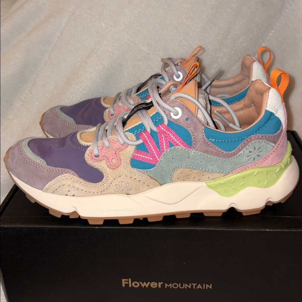 NWT Flower Mountain Yamano 3 Sneaker in Rose-Violet - Picture 14 of 16